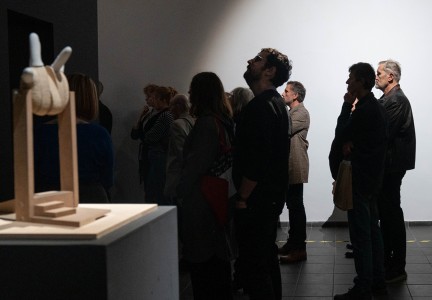 Click to zoom the picture.